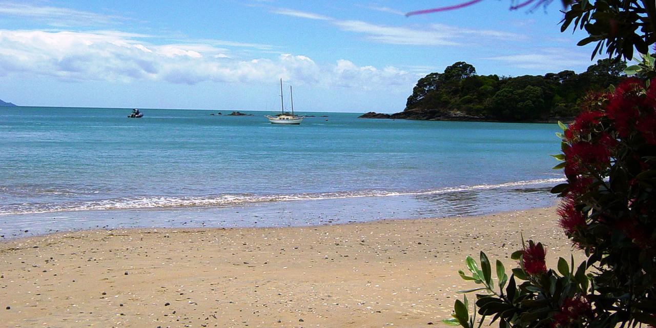 By The Bay Beachfront Apartments Mangonui Kamer foto